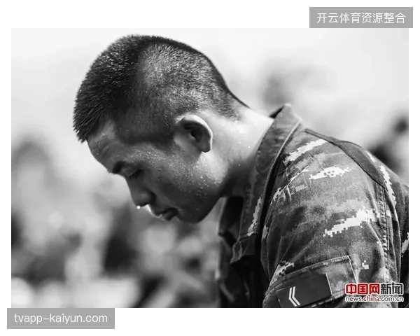 墨西哥利用阿兹特克高原主场优势，其高压战术或将对南非队构成严峻体能挑战
